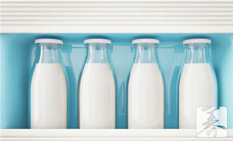 每天喝纯牛奶