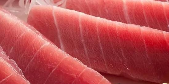 世界上最稀有最贵的金枪鱼 蓝鳍金枪鱼1两4000元被吃灭绝