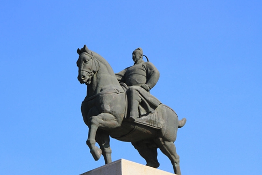 李世民把百姓比作什么? 李世民把百姓比作什么?