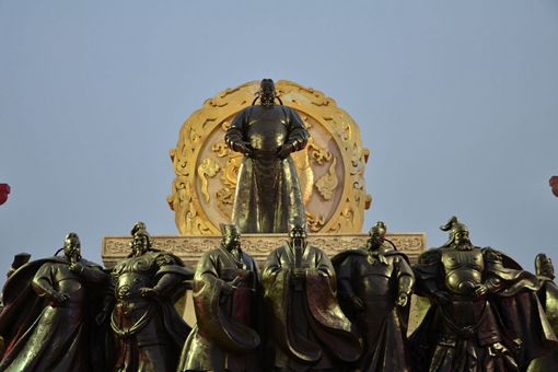 李世民把百姓比作什么? 李世民把百姓比作什么?